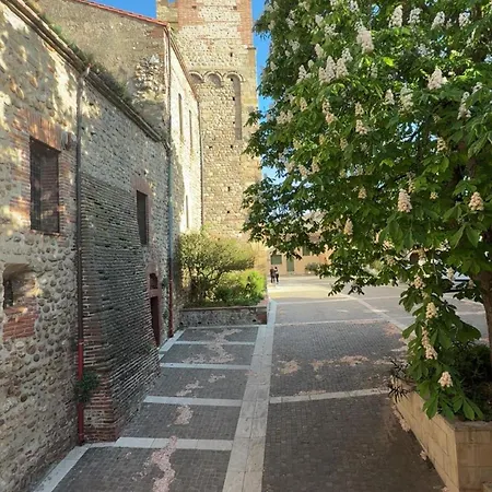 別荘 Maison Au Pied De La Cathedrale *